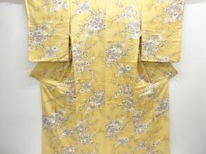 枝花模様小紋着物